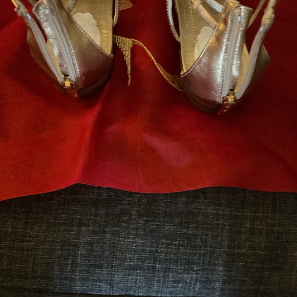 NEW RENE CAOVILLA 40 jeweled crystal gladiator sandals, gold and silver 9.5 flat - Picture 5 of 11